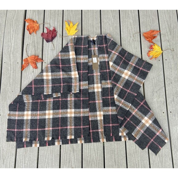 Modena Plaid Blanket Poncho One Size Gray Pink Orange Frayed NWT - Picture 2 of 11